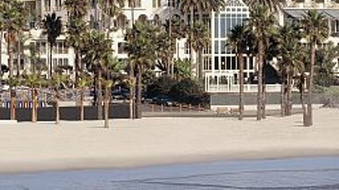 Loews Santa Monica Beach Hotel 4 Hrs Sterne Hotel Bei Hrs Mit Gratis Leistungen Suites can include a separate living area with a sleeper sofa, an open soaking bathtub. loews santa monica beach hotel 4 hrs