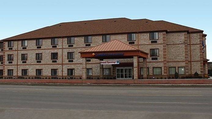 Red Roof Inn Suites Detroit Melvindaledearborn 2 Hrs - 