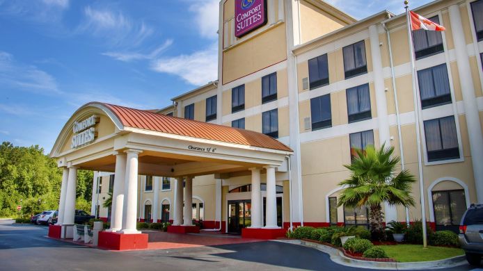 Hotel Comfort Suites Gateway In Savannah