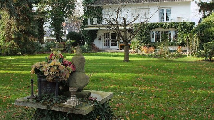 Gabriella Hotel Garni 2 Hrs Sterren Hotel In Julich