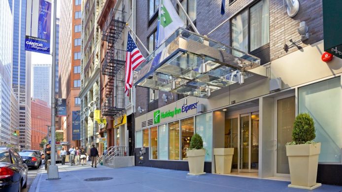 Holiday Inn Express New York City Wall Street 3 Hrs Star Hotel