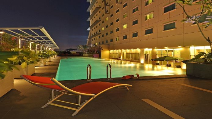 Harris Hotel And Conventions Kelapa Gading 4 Hrs Star