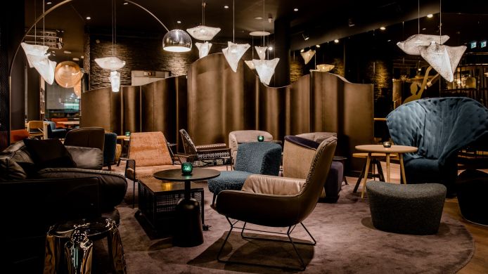 Motel One Stuttgart Mitte 3 Hrs Sterne Hotel Bei Hrs Mit Gratis Leistungen
