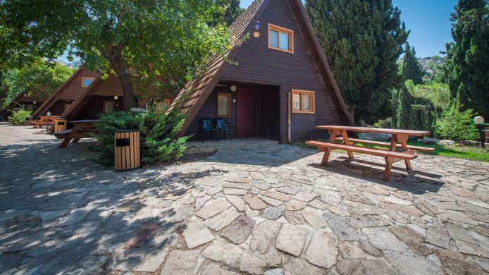 Hotel Rimonim Hermon Holiday Village In Neve Ativ - 