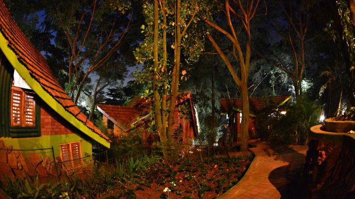 Hotel Forest Cottages 3 Hrs Star Hotel In Kampala