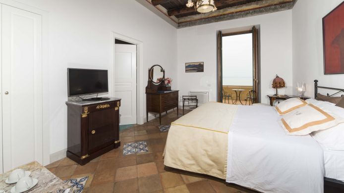 Hotel Palazzo Suriano Relais De Charme Residenza Storica A