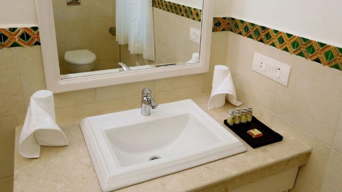 Hotel The Fort Ramgarh Chandigarh 4 Hrs Sterne Hotel Bei Hrs Mit Gratis Leistungen See 99 traveller reviews, 71 user photos and best deals for the fort ramgarh, ranked #9 of 41 panchkula hotels, rated 3.5 of 5 at tripadvisor. hrs