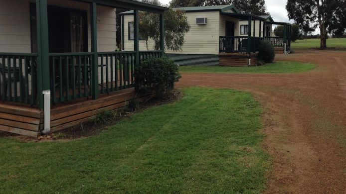 Hotel Kangaroo Island Cabins 2 Hrs Star Hotel In Kingscote