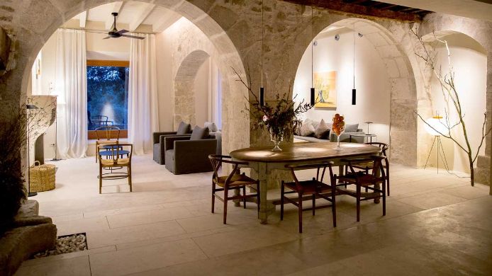 Hotel Mas Bosch 1526 Avinyonet De Puigventos 4 Hrs Sterne