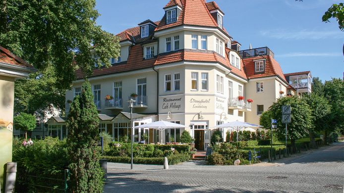 Strandhotel Sonnenburg Kühlungsborn - 4 HRS Sterne Hotel ...
