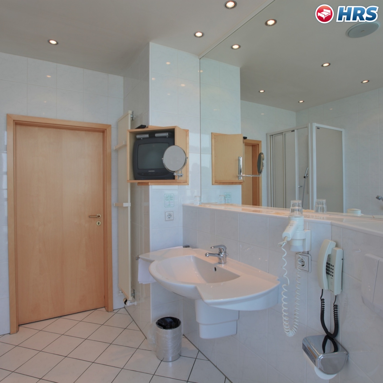 Hotel Lasthaus Am Ring 3 Hrs Star Hotel In Cologne North Rhine