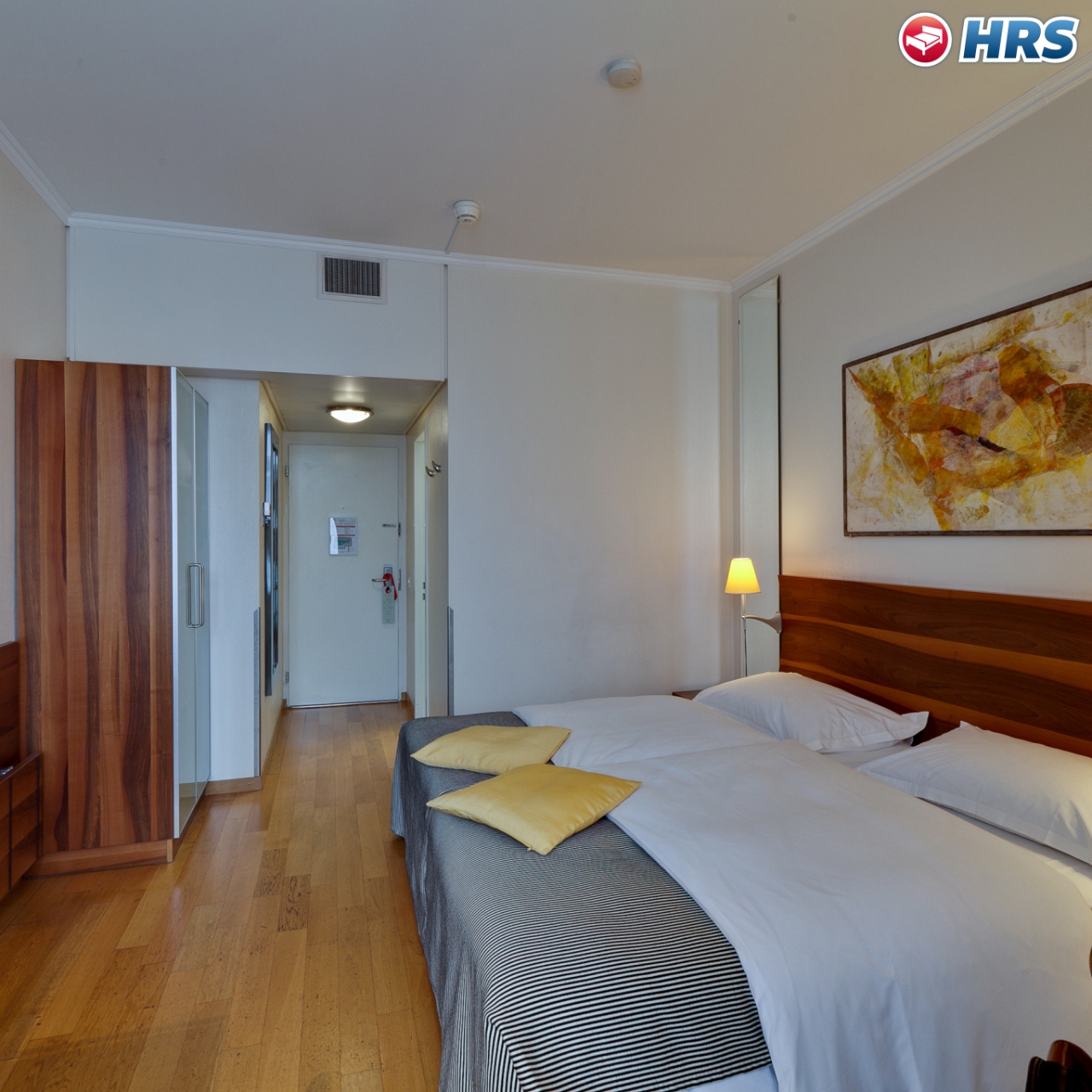 hotel central plaza zurich at hrs with free services