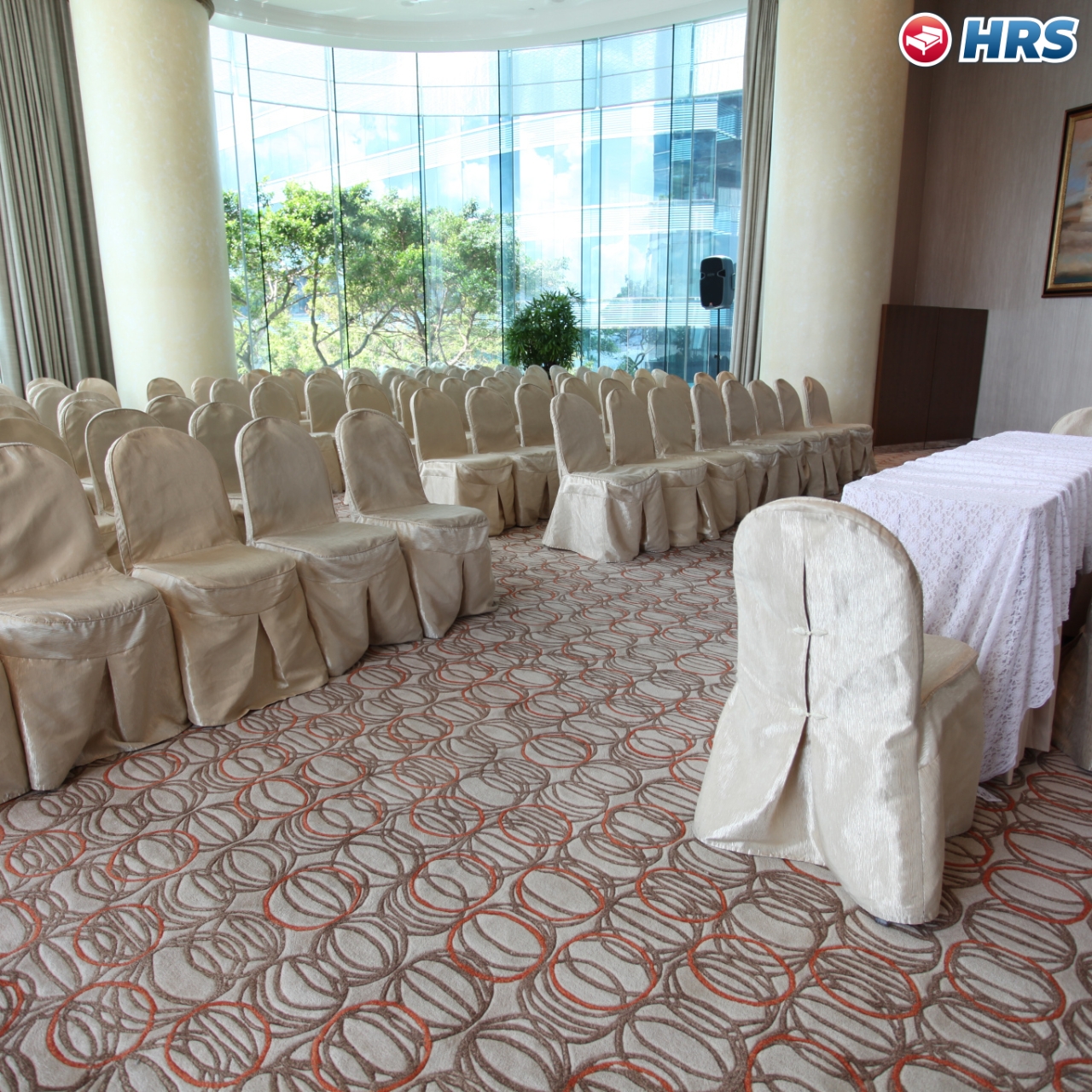 Hotel Harbour Grand Kowloon 5 Hrs Star Hotel In Hongkong Hongkong Sar The newly remodelled rooms have spacious rooms designed for guests who are particular about comfort and functionality. hotel harbour grand kowloon 5 hrs