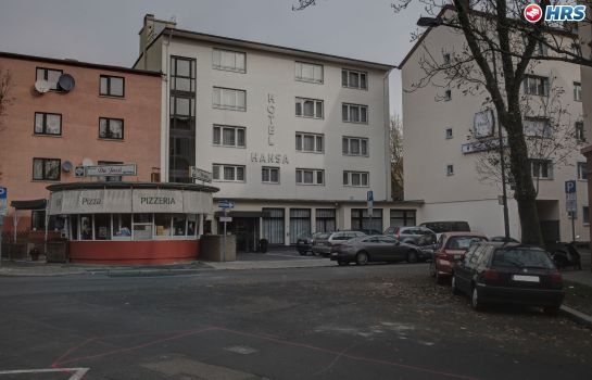 Hotels Near Free Theater