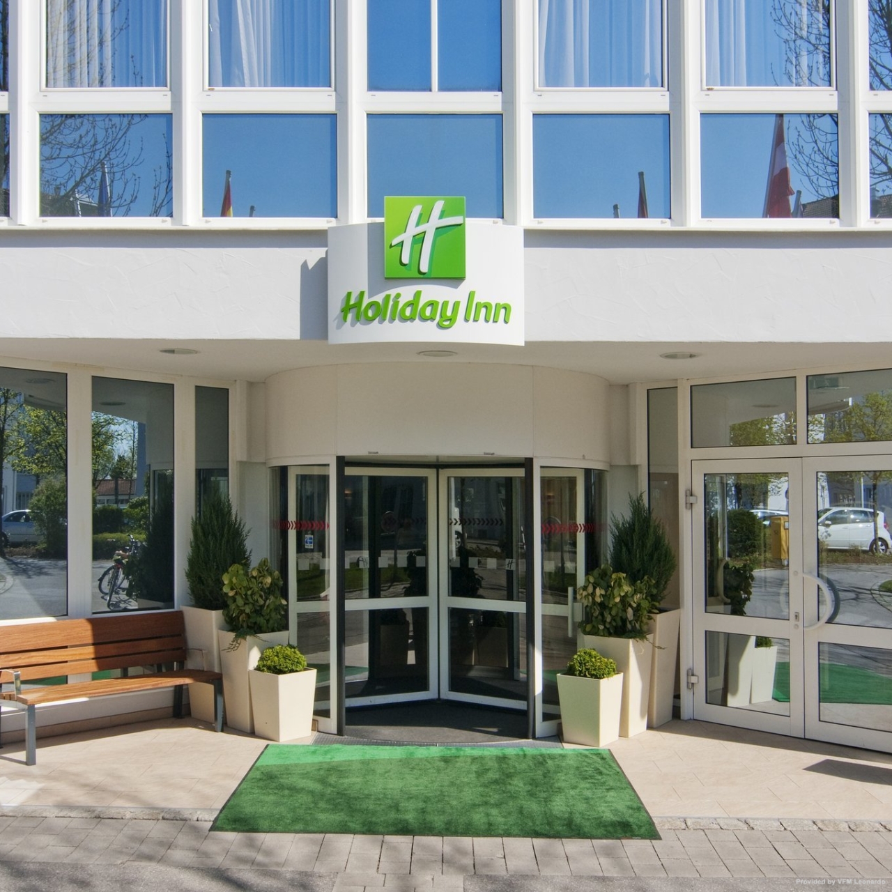 Holiday Inn Munich Unterhaching Bayern Bei Hrs Gunstig Buchen
