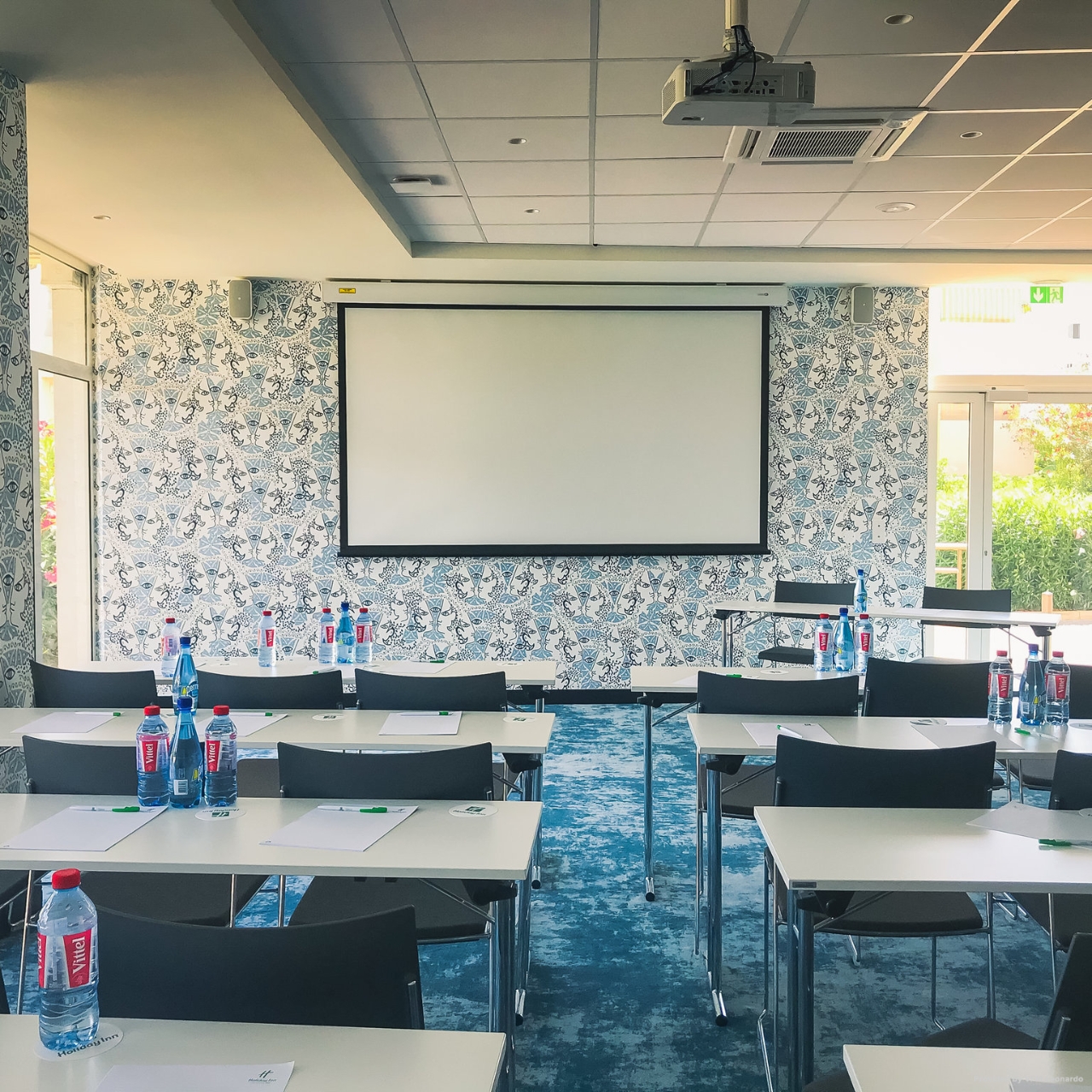 holiday inn nice saint laurent du var france at hrs with free services