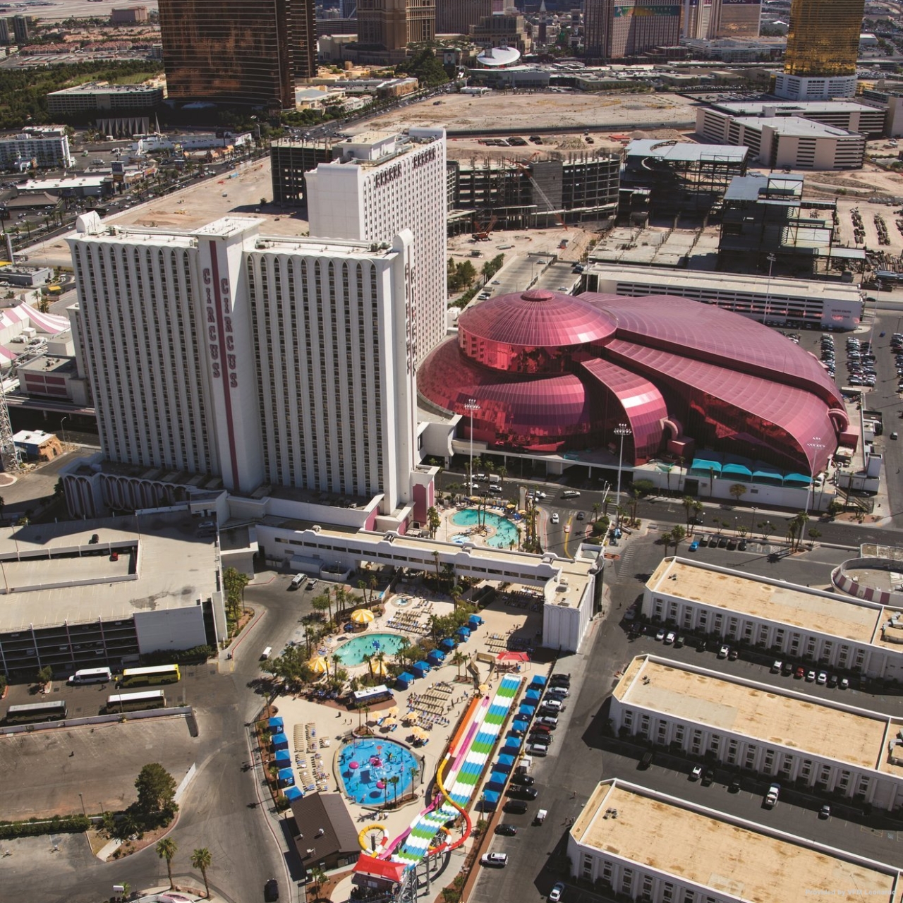 Amperio grieta atraer Casino & Theme Park MGM Circus Circus Hotel en Las Vegas en HRS con  servicios gratuitos