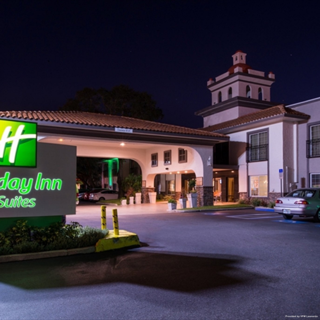 Holiday Inn Suites Tampa N Busch Gardens Area 3 Hrs Star