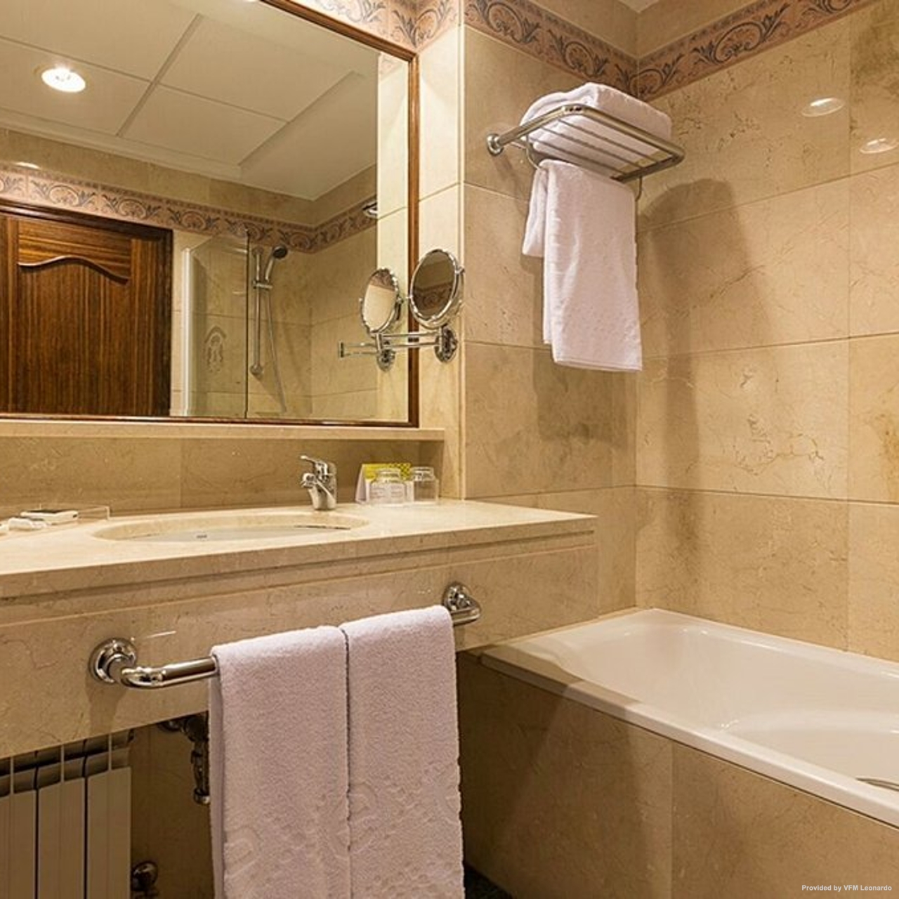 Hotel Exe Reina Isabel 4 Hrs Star Hotel In Avila Castille And Leon