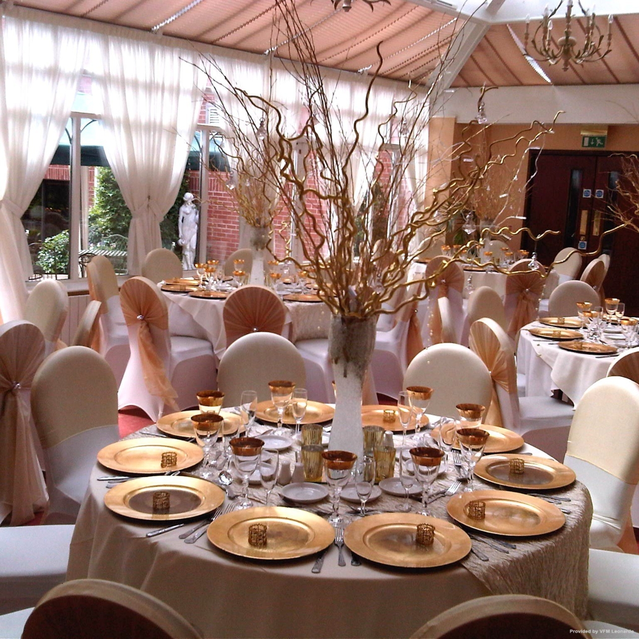 Arden Hotel Leisure Club Birmingham At Hrs With Free Services