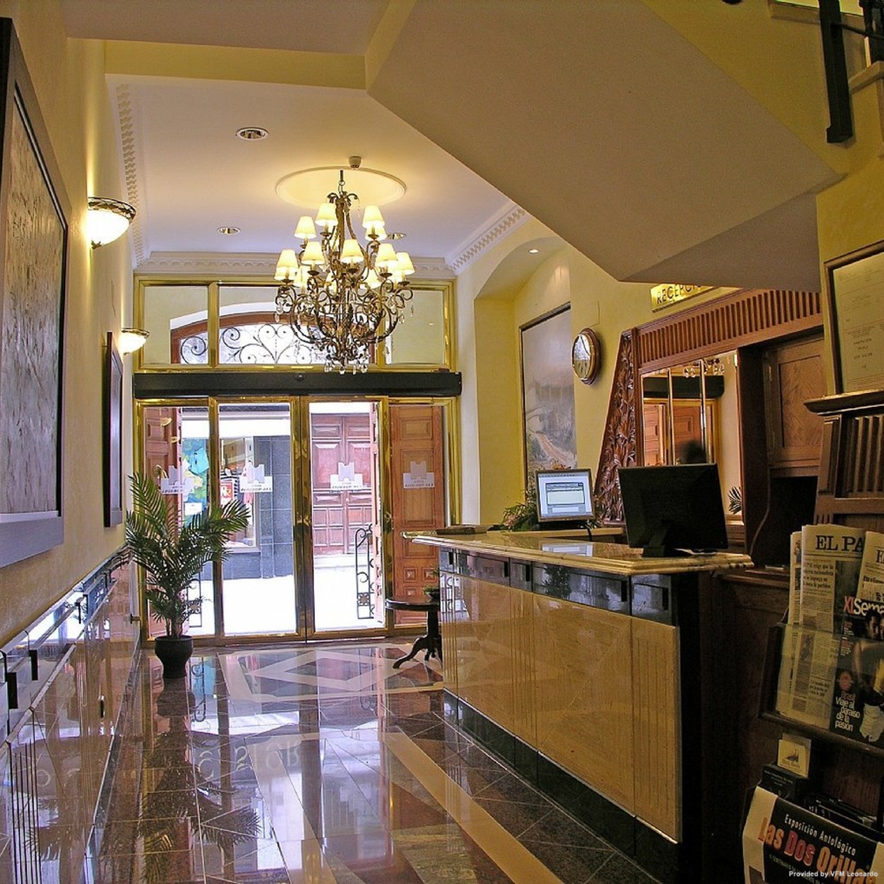 Hotel Las Moradas en Ávila en HRS con servicios gratuitos