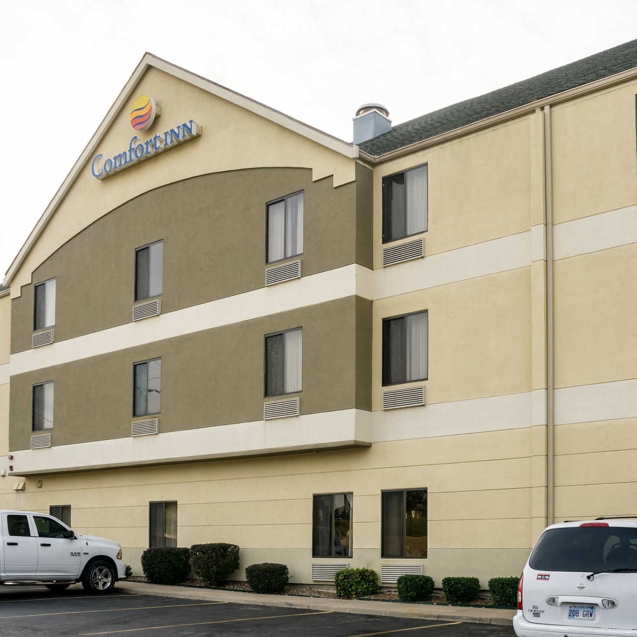 Comfort Inn I 70 Near Kansas Speedway 3 Hrs Star Hotel In Kansas City Kansas