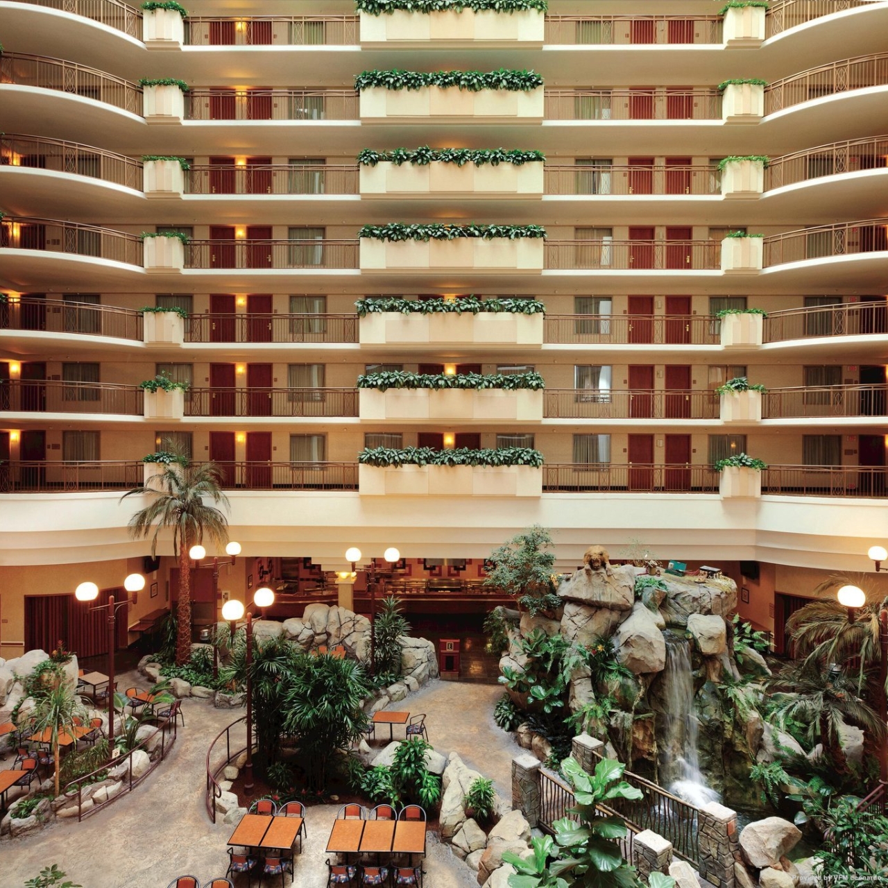 Hotel Embassy Suites By Hilton Anaheim South 4 Hrs Star Hotel In