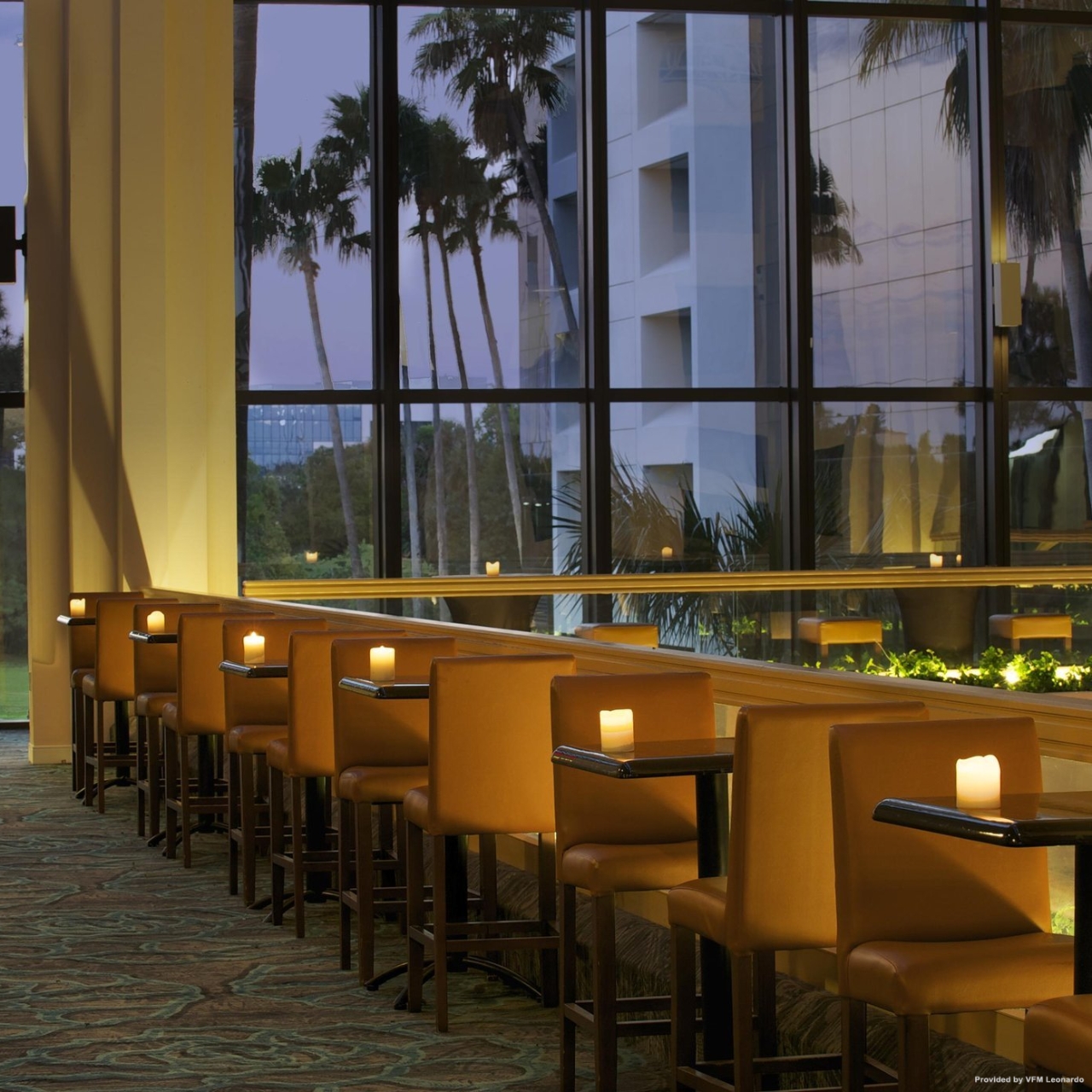 Hotel Embassy Suites By Hilton Palm Beach Gardens Pga Boulevard