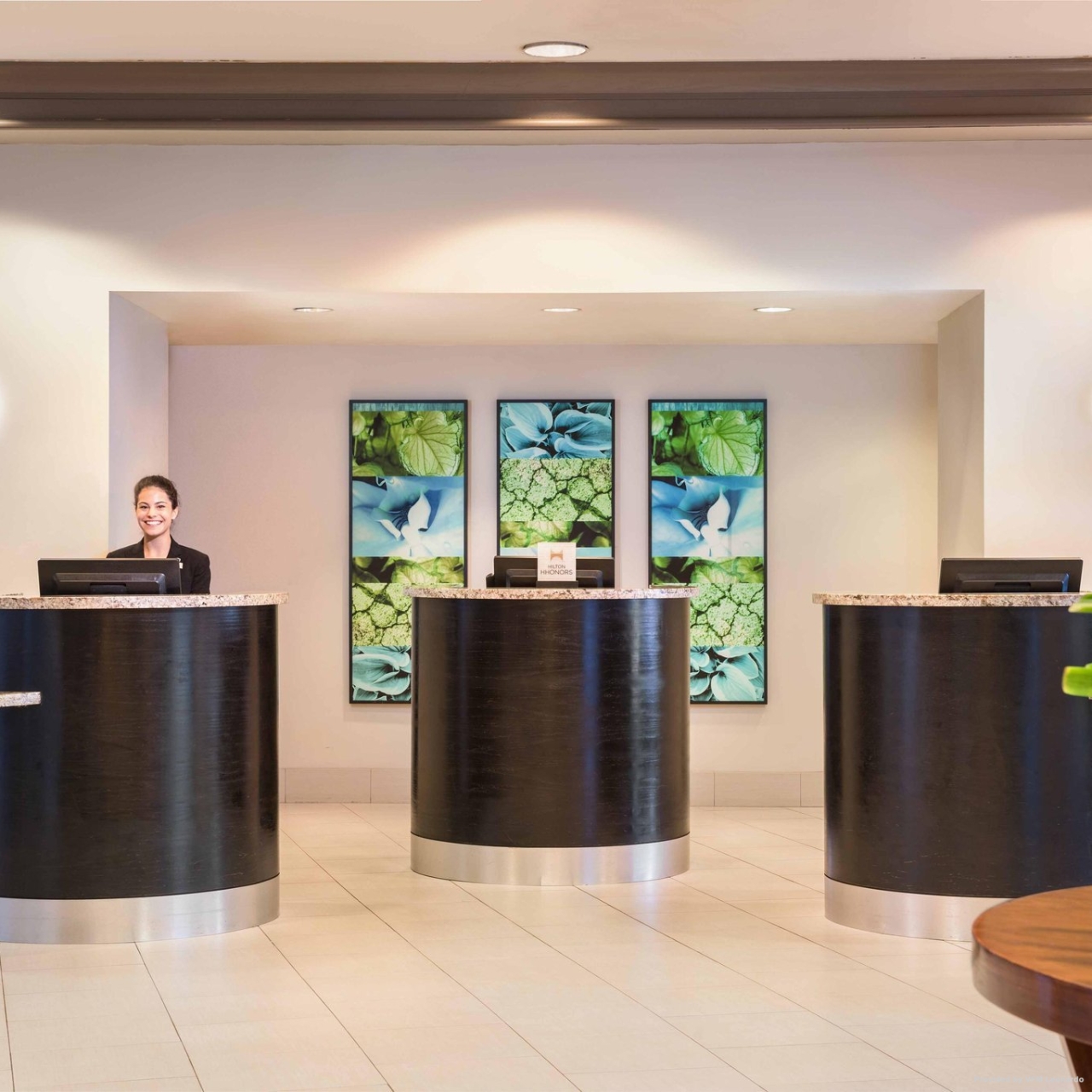 Hotel Hilton San Diego Airport Harbor Island 4 Hrs Star Hotel In