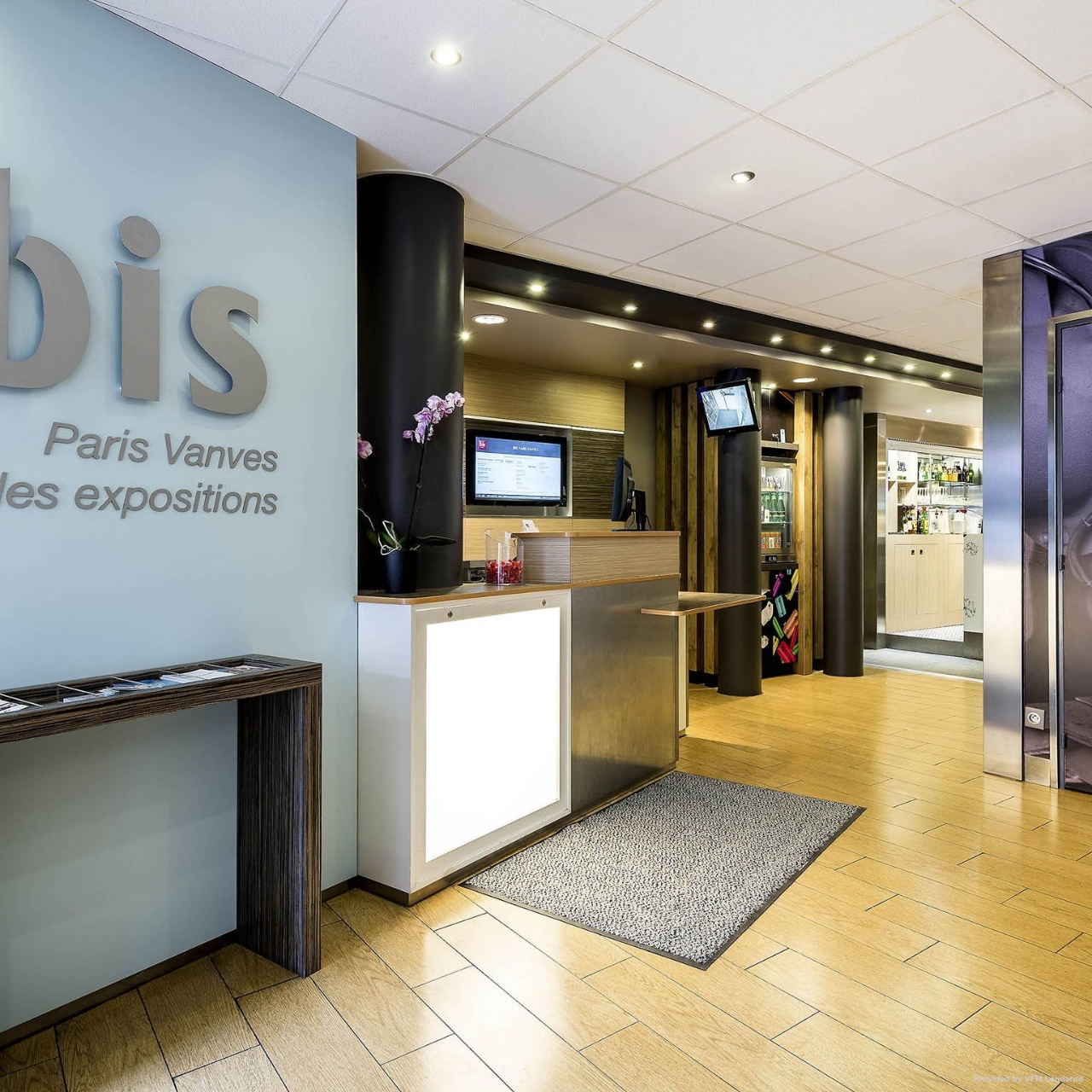 hotel ibis paris porte de vanves parc des expositions france at hrs with free services
