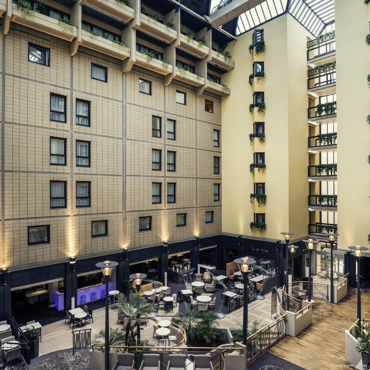 36 38 Rue Du Moulin 92170 Vanves France Hôtel Mercure Paris Porte de Versailles Expo - 4 HRS star hotel in Vanves  (Île-de-France)