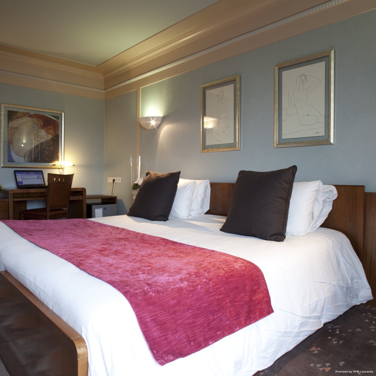 La Madeleine Nord Pas De Calais France L Europe Hrs