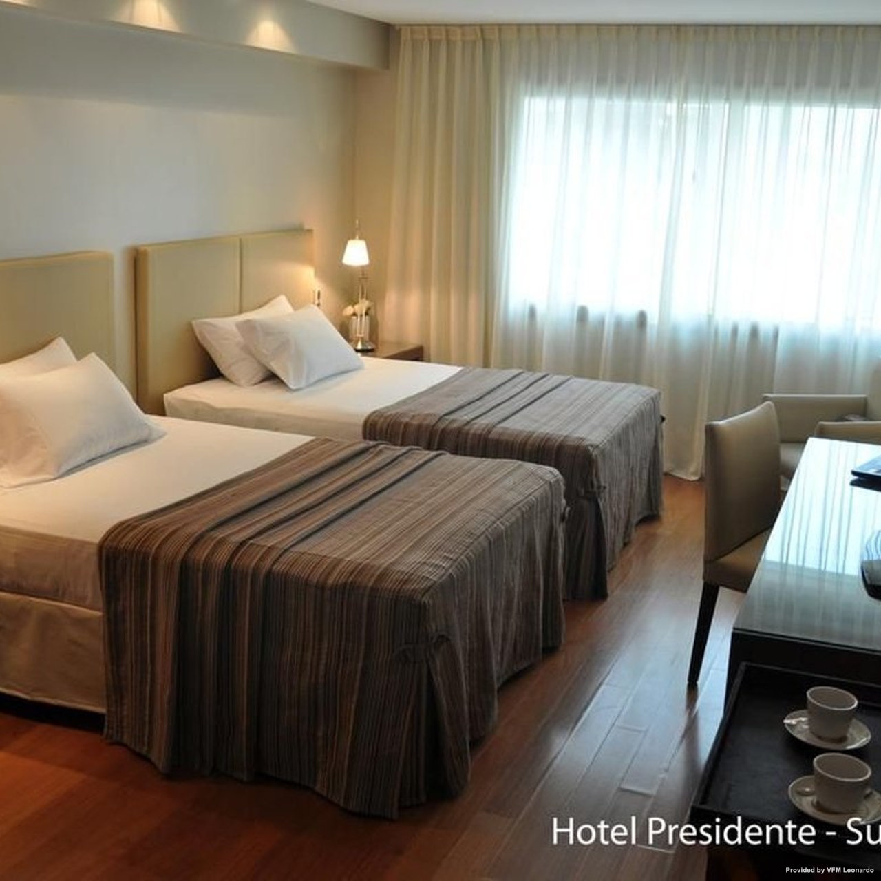 PRESIDENTE HOTEL - ROSARIO en Rosario en HRS con servicios gratuitos