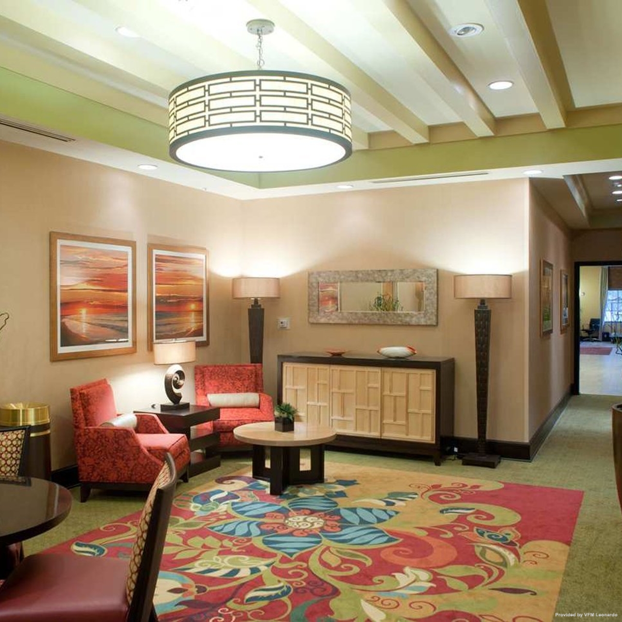 Hampton Inn Suites St Petersburg Downtown 3 Hrs Star Hotel In St Pete Beach Florida