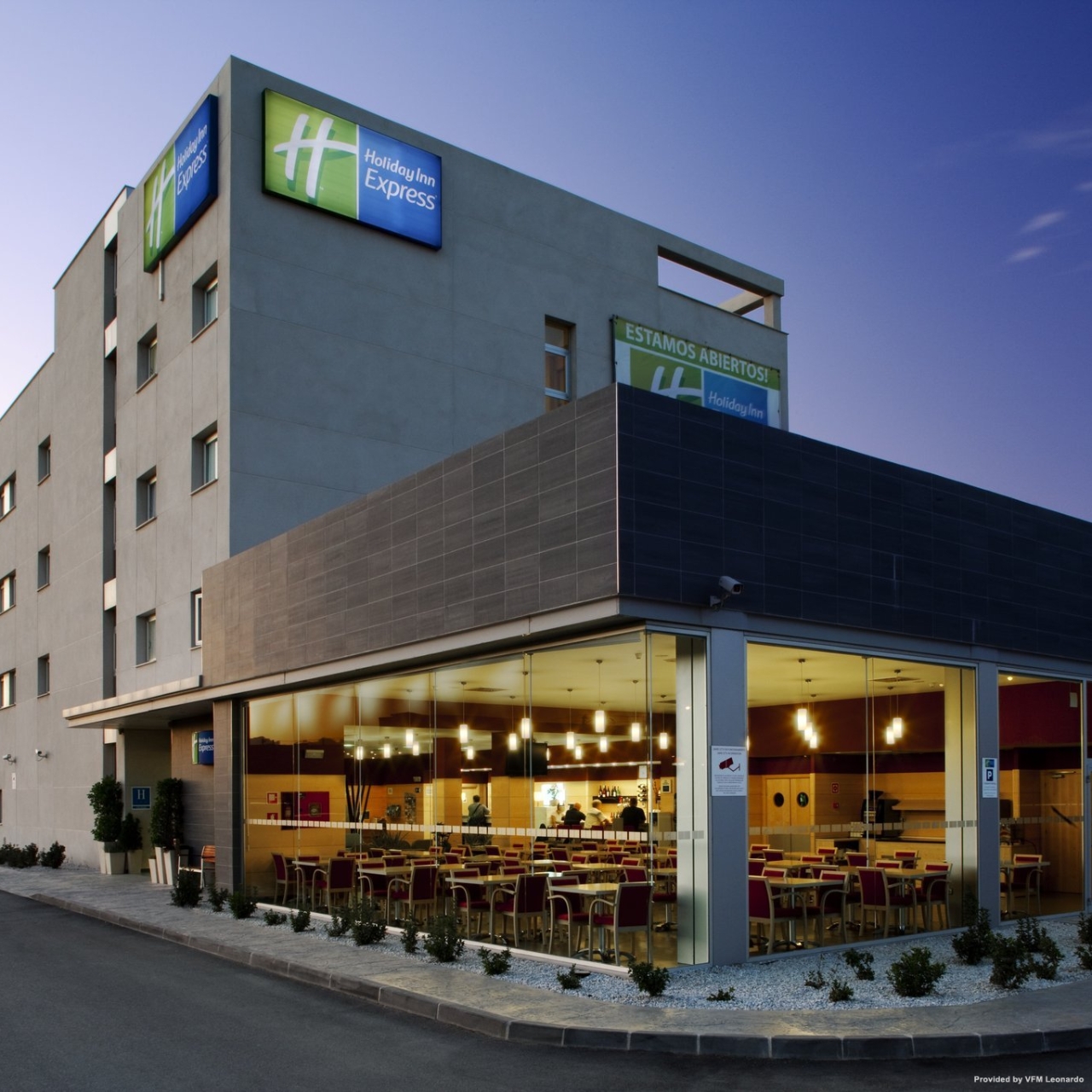 Holiday Inn Express Malaga Airport Malaga Bei Hrs Gunstig Buchen
