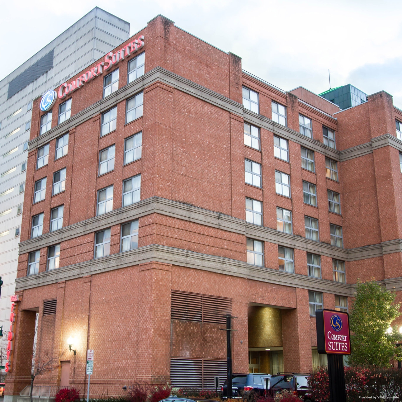 Holiday Inn Express Suites Buffalo Downtown Medical Ctr In Buffalo New York Hrs