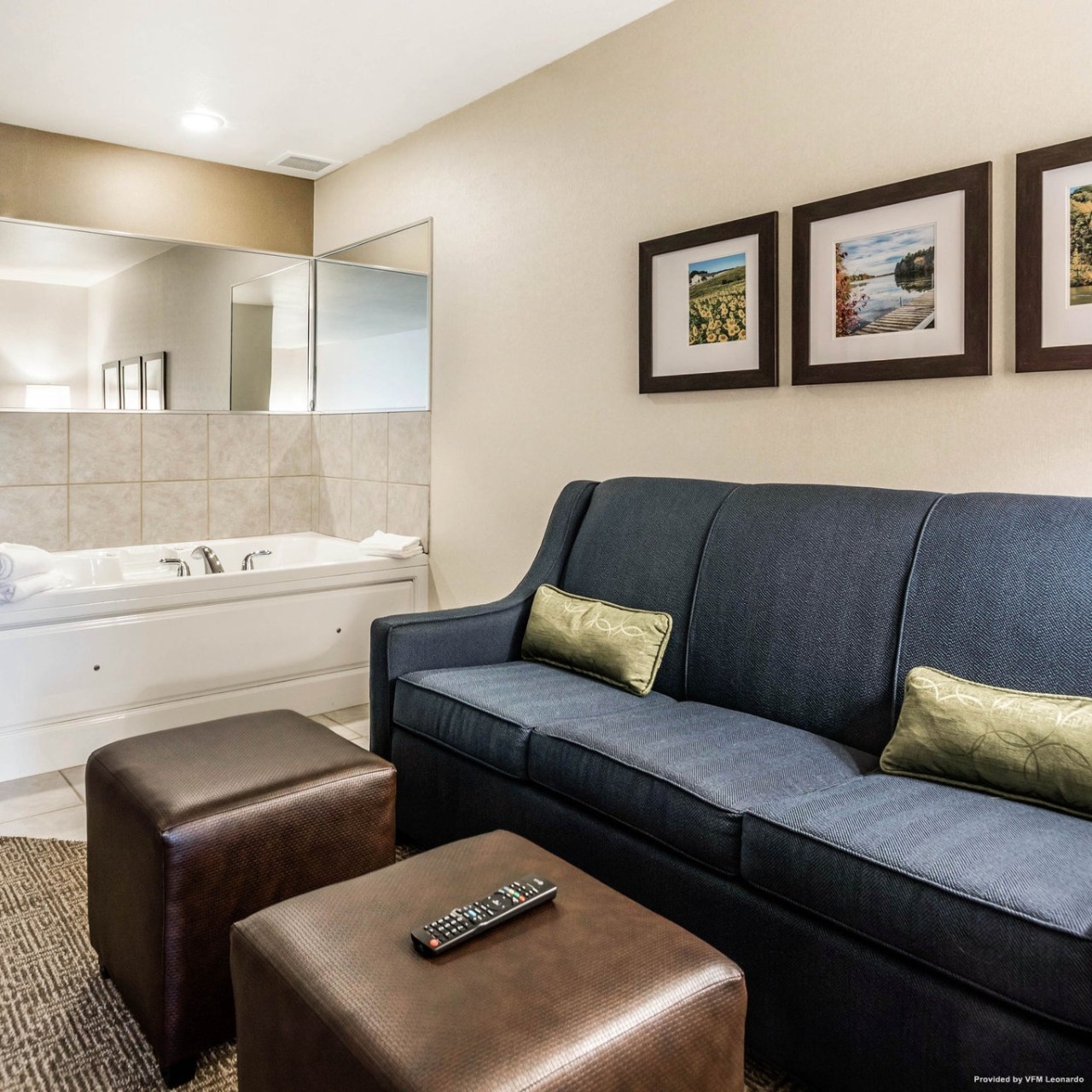 Hotel Comfort Suites Foxfire In Waupaca Wisconsin Hrs