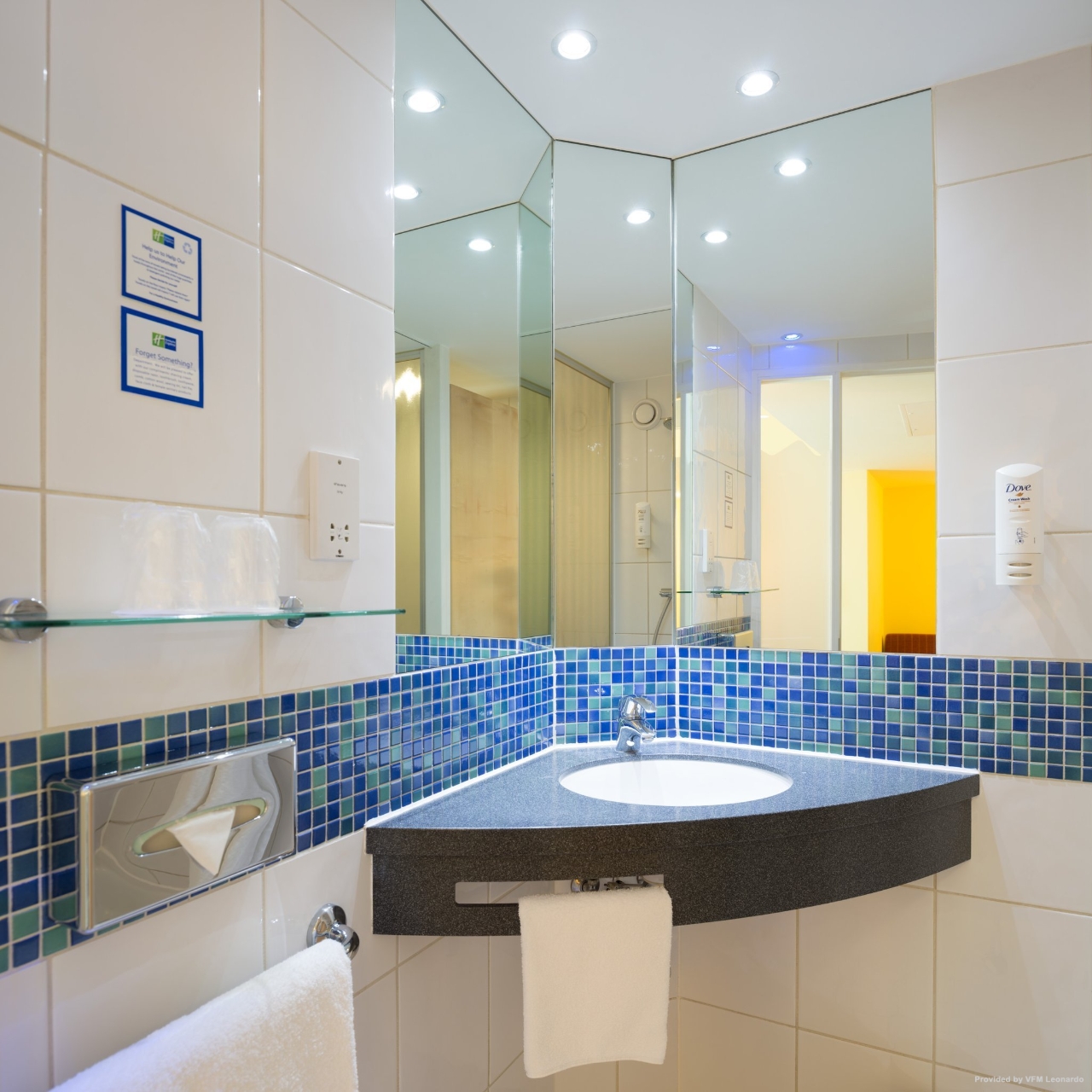 Holiday Inn Express London Swiss Cottage London Bei Hrs Gunstig Buchen