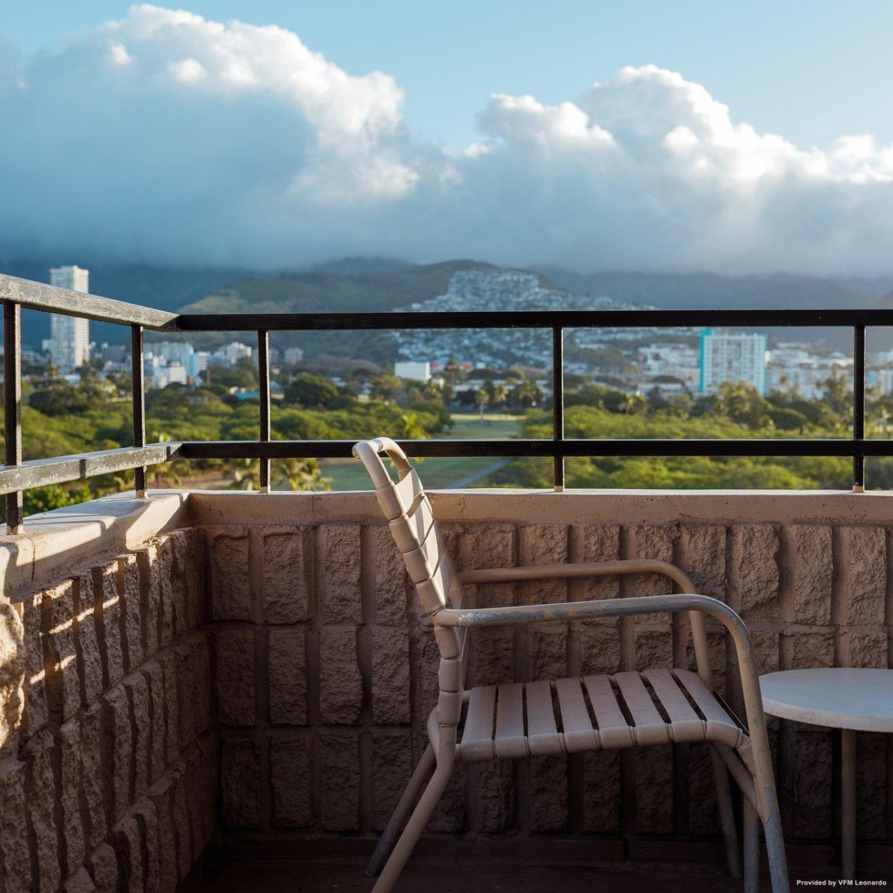 waikiki sand villa hotel breakfast