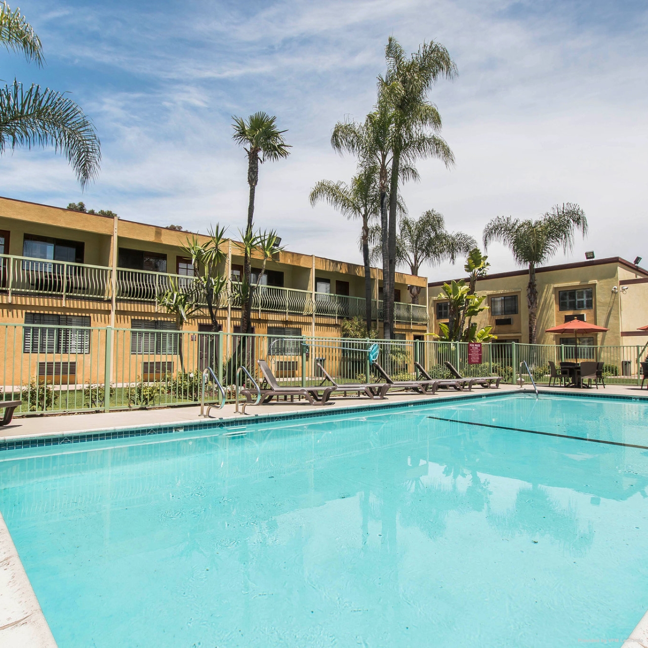 an Ascend Hotel Collection Member The Cove Hotel in Long Beach (California)  - HRS
