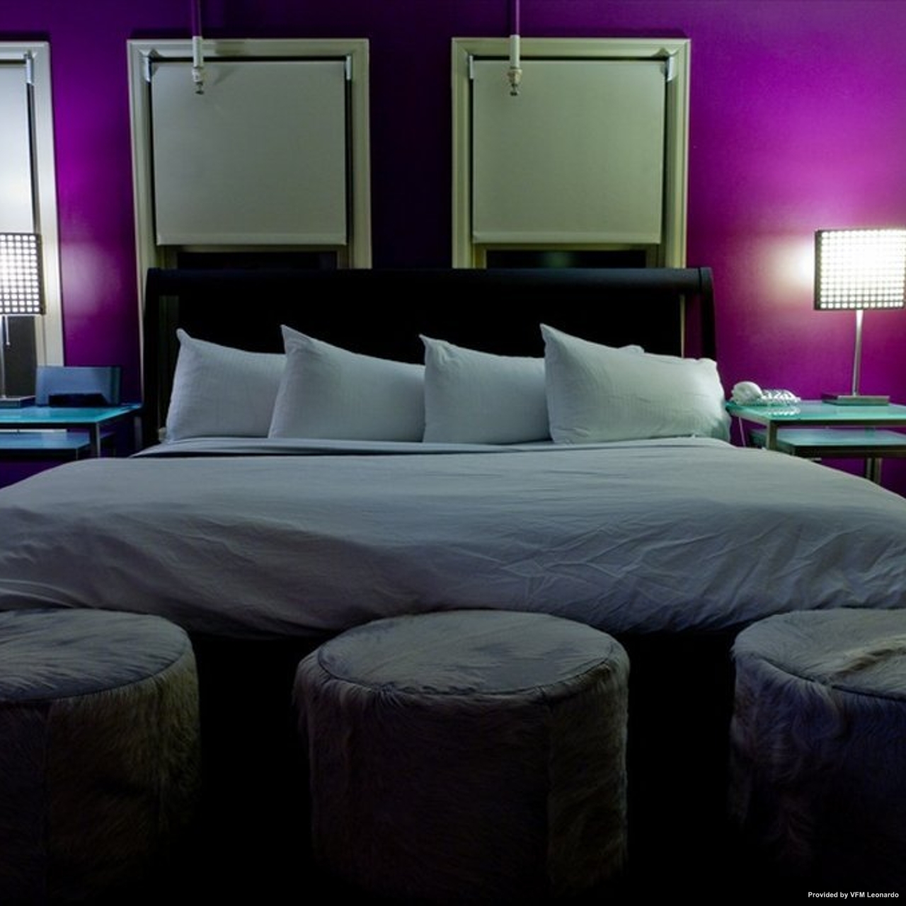 jet hotel denver at hrs with free services