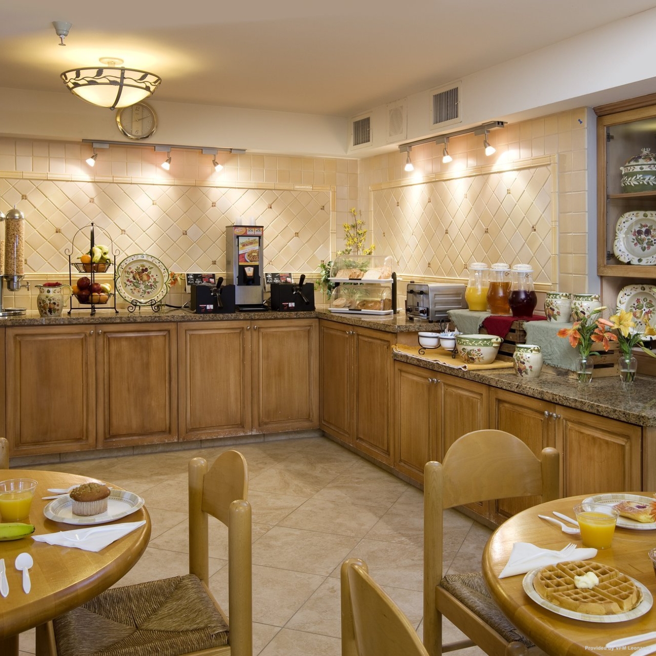 Tbd Sommerset Suites Hotel In San Diego California Hrs