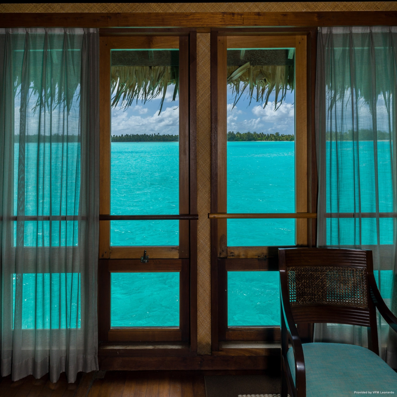 Hotel The St Regis Bora Bora Resort 5 Hrs Star Hotel In Tahiti