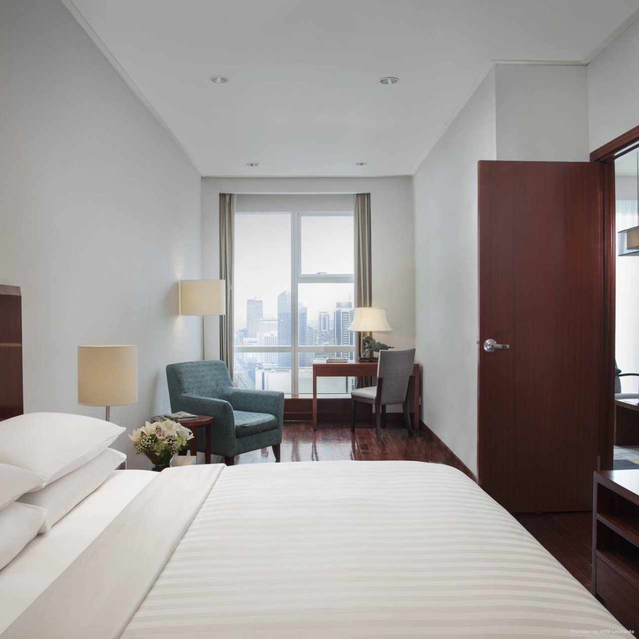 Hotel The Mayflower Jakarta Marriott Executive Apartments 4