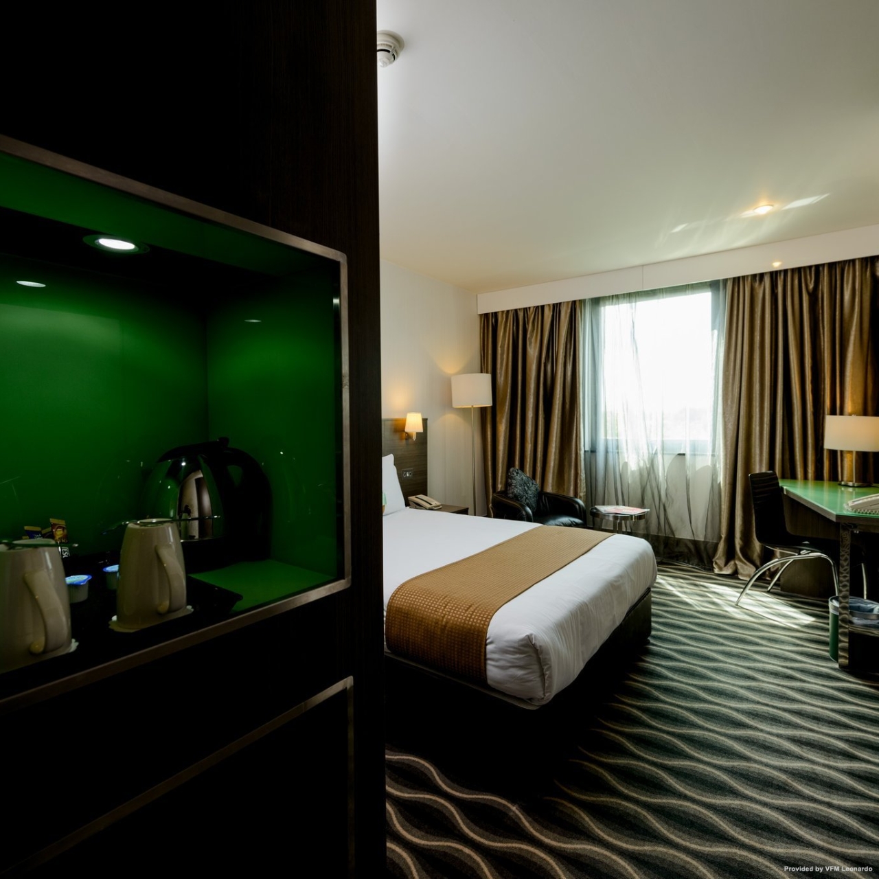 Holiday Inn London Kingston South London At Hrs With Free Services