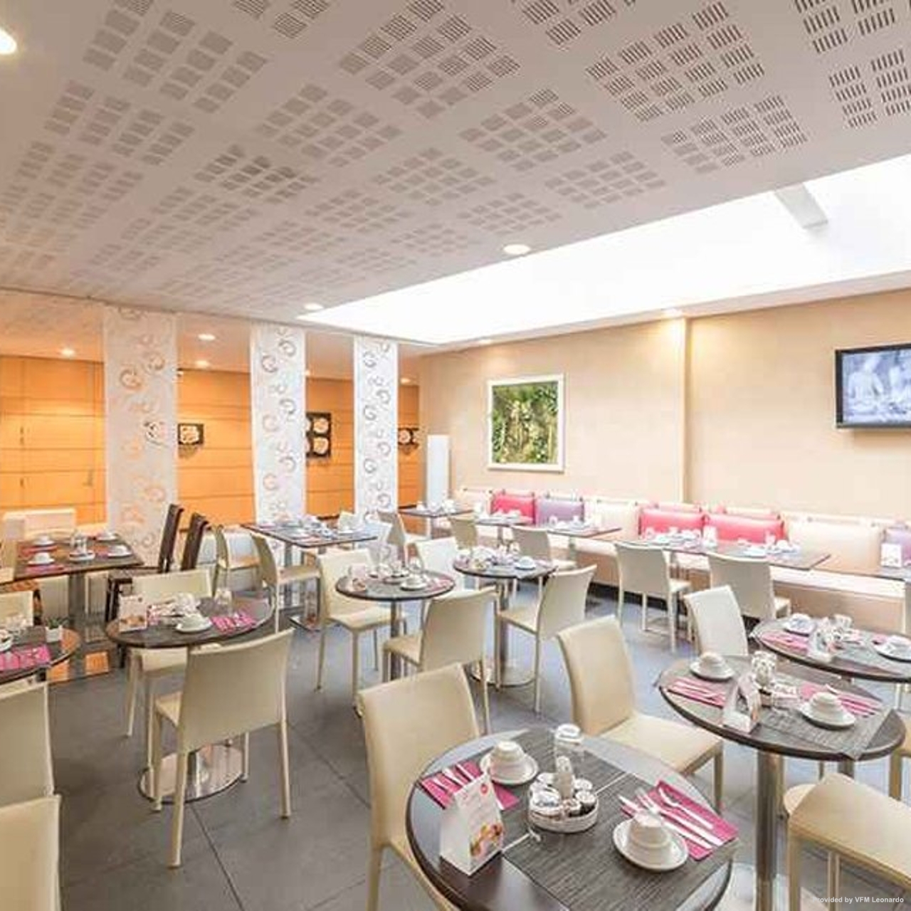 Hotel Appart City Confort Nantes Centre 3 Hrs Star Hotel In Nantes Pays De La Loire