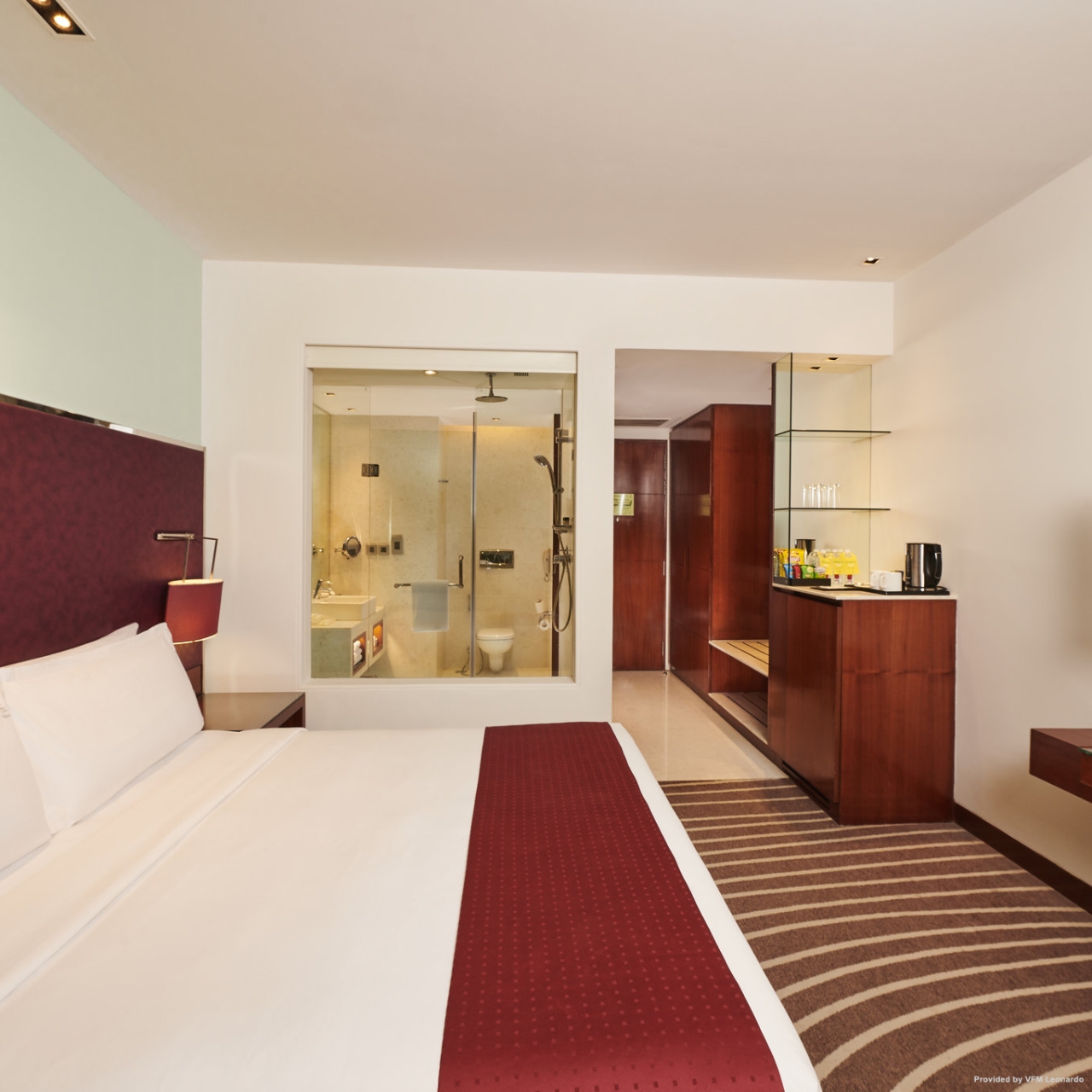 Holiday Inn Mumbai International Airport 4 Hrs Star Hotel In Mumbai State Of Maharashtra Conveniently located restaurants include saptami, the bigg small cafe + bar, and the bar stock exchange. holiday inn mumbai international