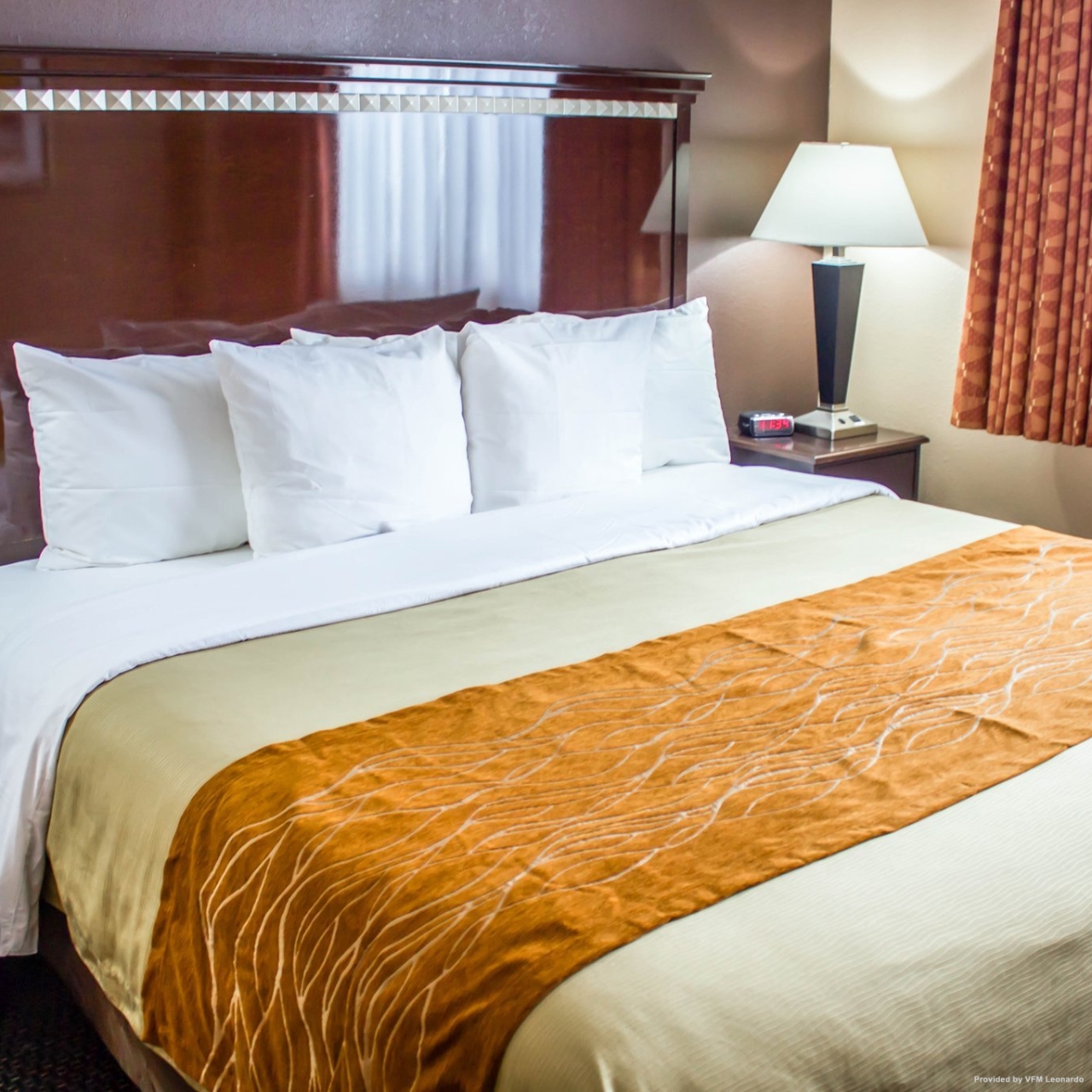 Comfort Inn Suites Jfk Airport In New York New York Hrs