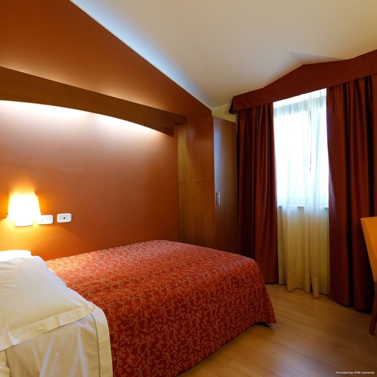 Hotel Villa Delle Rose - 4 HRS star hotel in Oleggio (Piedmont)