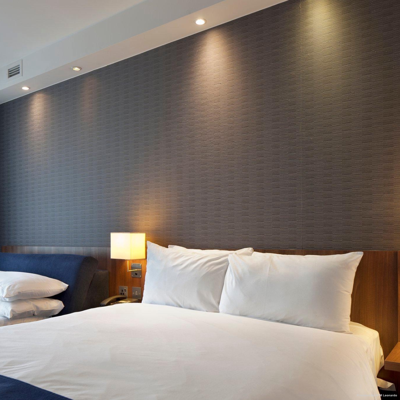 wallpapers Holiday Inn Express Manchester Oxford Road